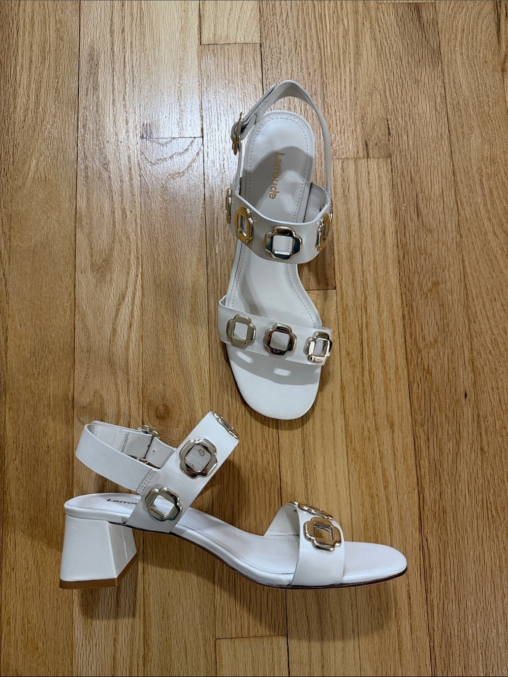 Larroude Milan Block Heel Sandals Ivory Leather Gold Hardware Sz 8.5